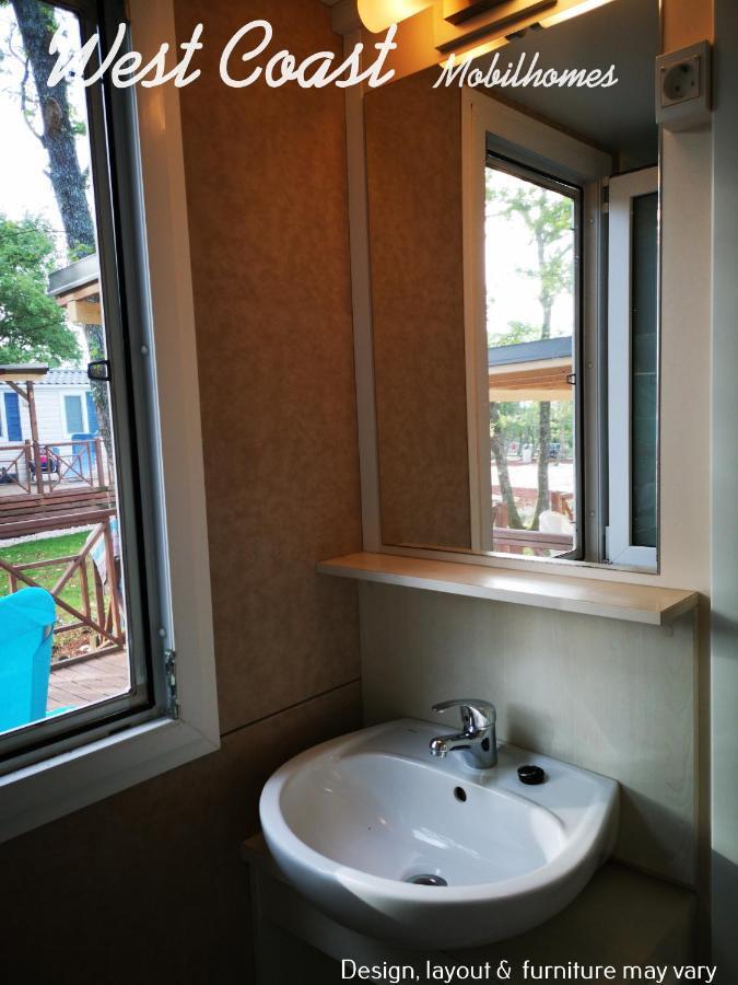 West Coast Mobilhome With Xxl Terrace In Naturist Resort Solaris Fkk Tar-Vabriga Exterior foto